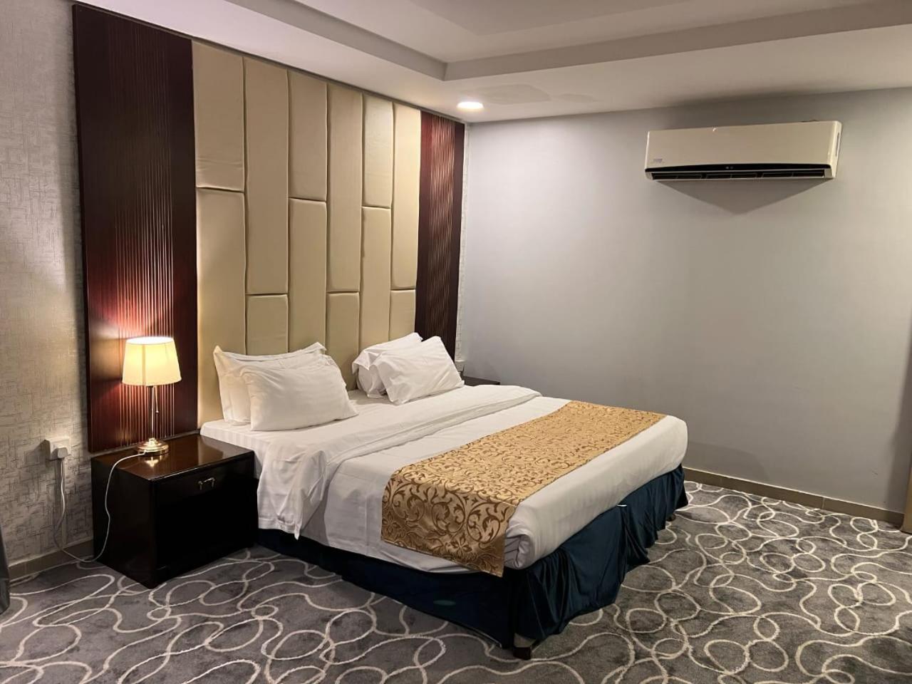 Rose Star Hotel เจดดาห์ ภายนอก รูปภาพ