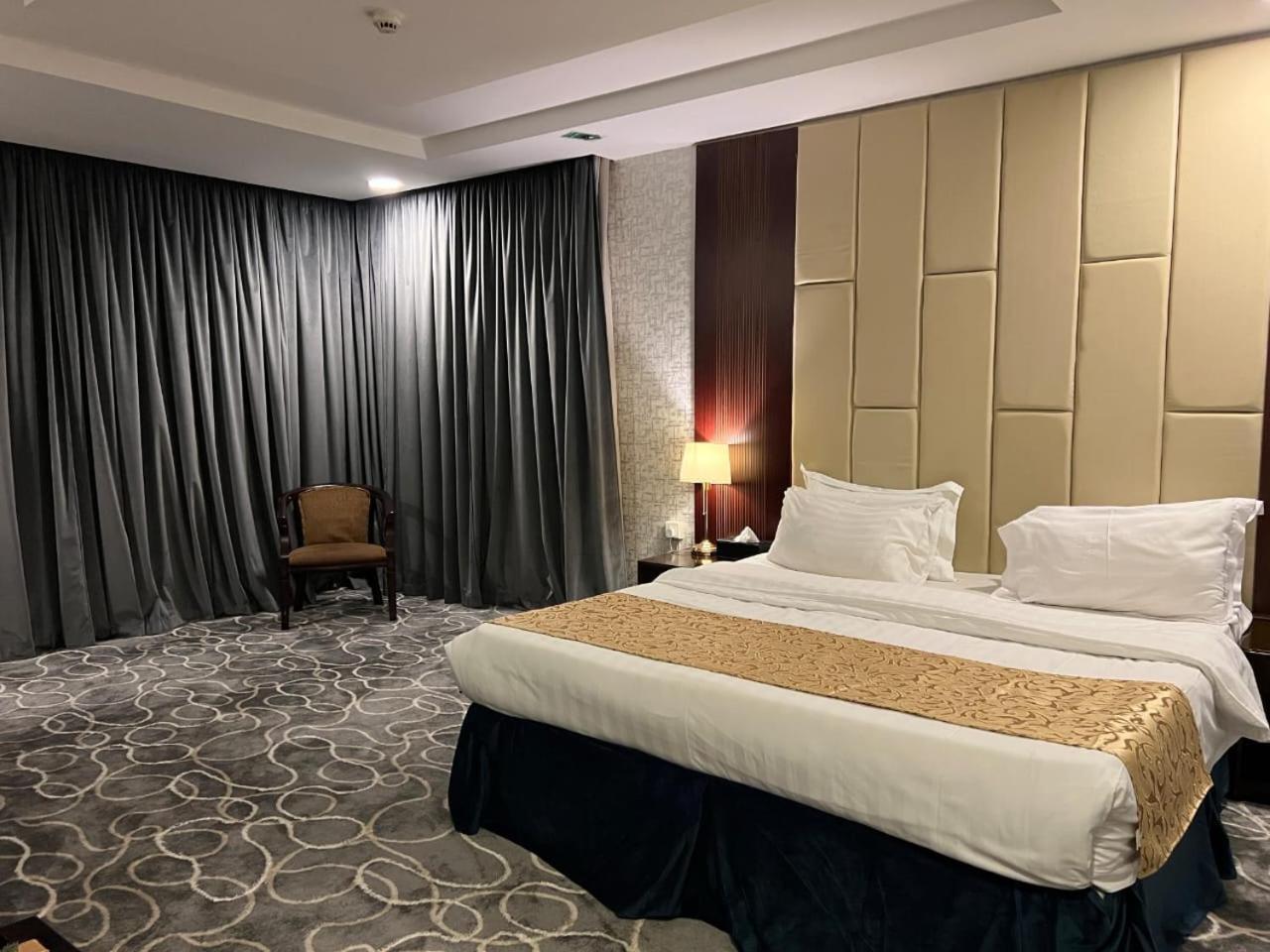 Rose Star Hotel เจดดาห์ ภายนอก รูปภาพ