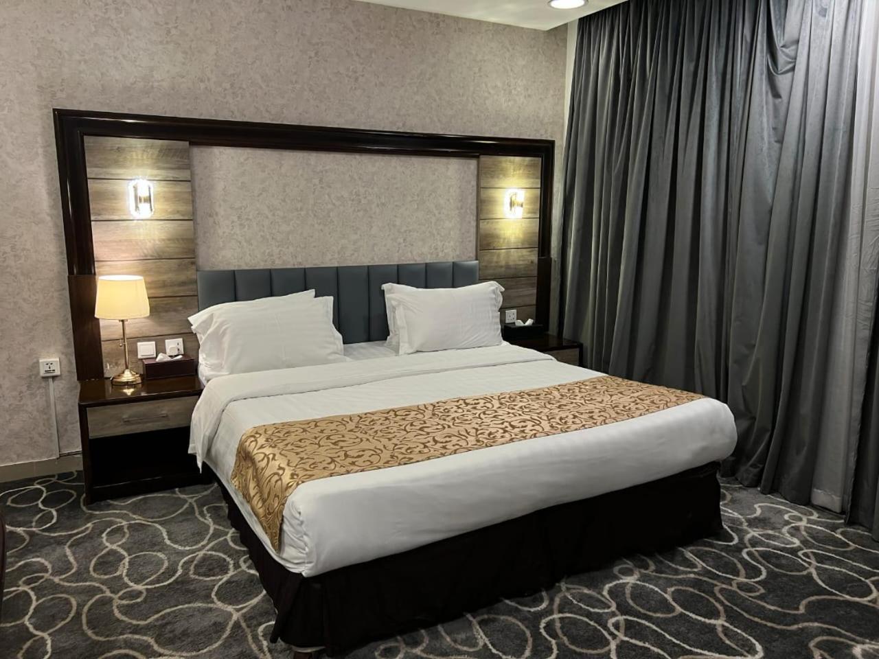 Rose Star Hotel เจดดาห์ ภายนอก รูปภาพ